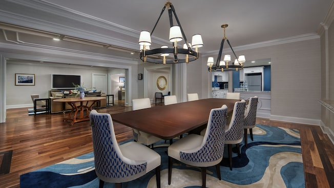 Yacht Club — foto 1