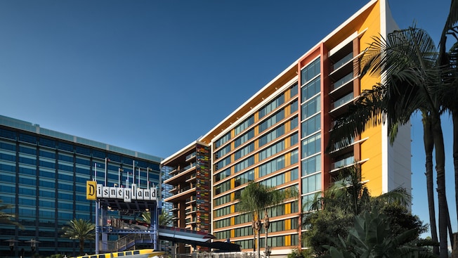 Disneyland Hotel — foto 8