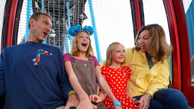 Pixar Pal-A-Round - Swinging at Disney California Adventure