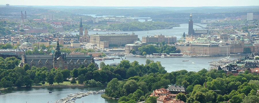 A city built along a river