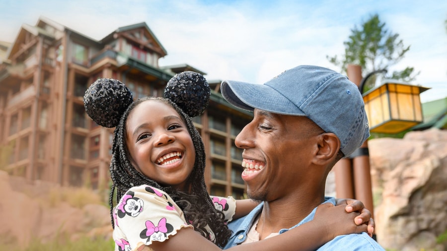 Seasonal Special Offer! Book now to enjoy great savings at selected Disney Resort hotels this autumn!