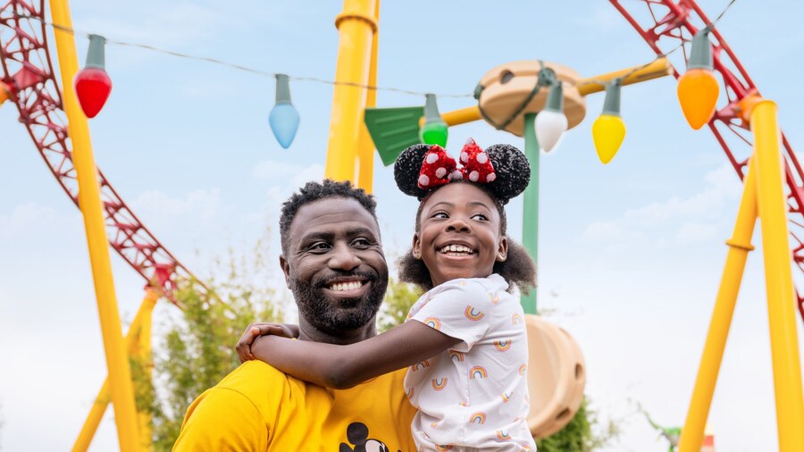 Dad and daughter at Toy Story Land