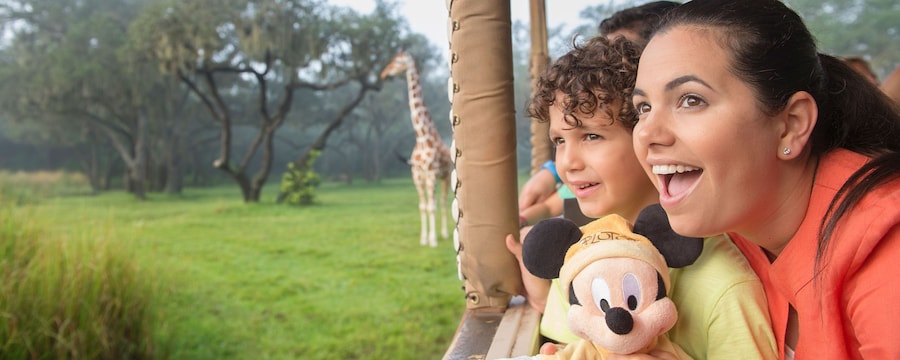 Familia en Kilimanjaro Safaris en Disney's Animal Kingdom