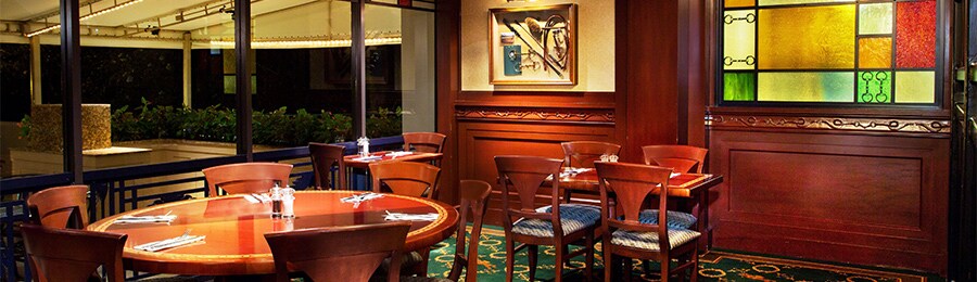 Dining Disney S Saratoga Springs Resort Spa Disney Vacation Club