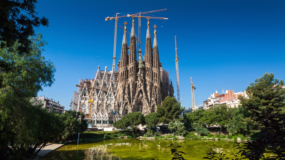 Barcelona Scenic Tour with Hotel Transfer | Disney Cruise Line