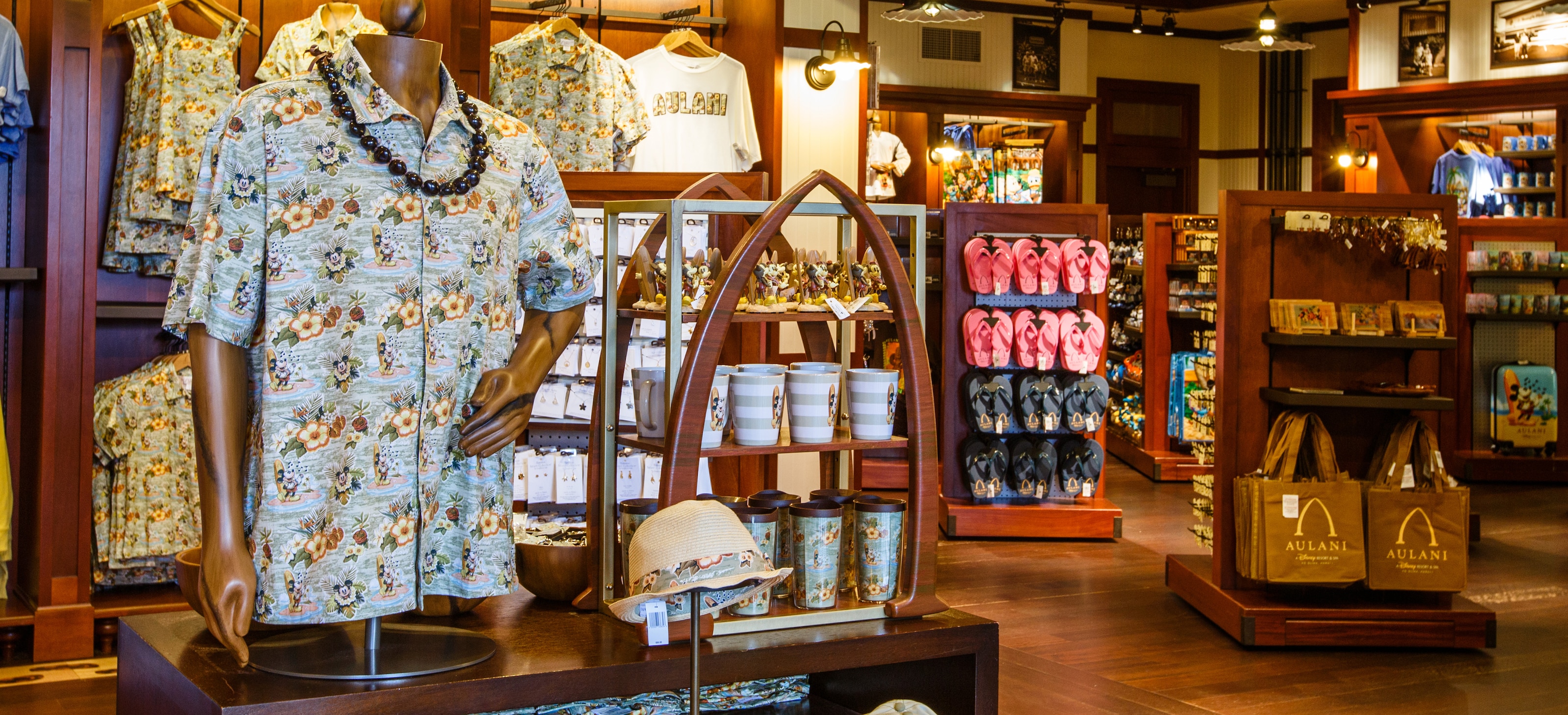 ショッピングガイド | アウラニ・ハワイ・リゾート&スパ