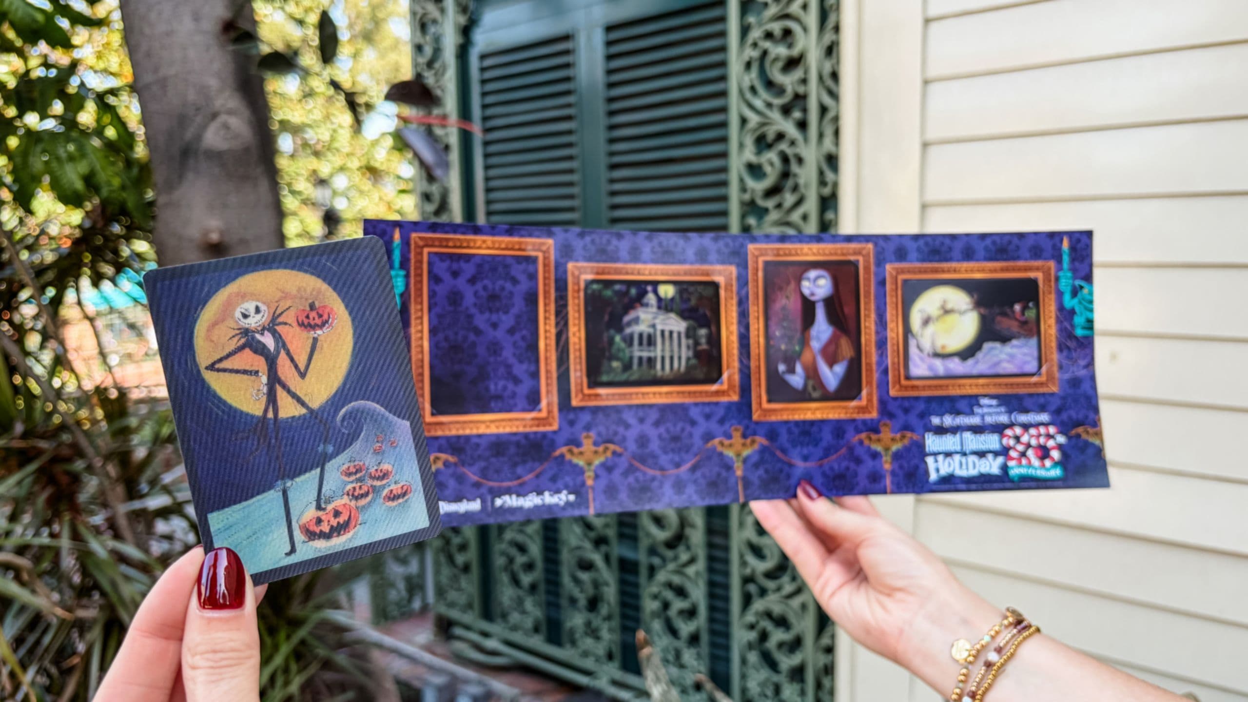 Skeleton trading card